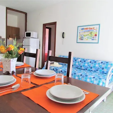 דירה Fantastic In Caorle With Shared Pool *