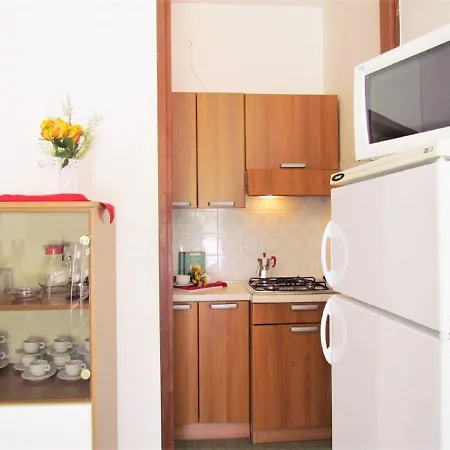 Fantastic In Caorle With Shared Pool * ביביונה